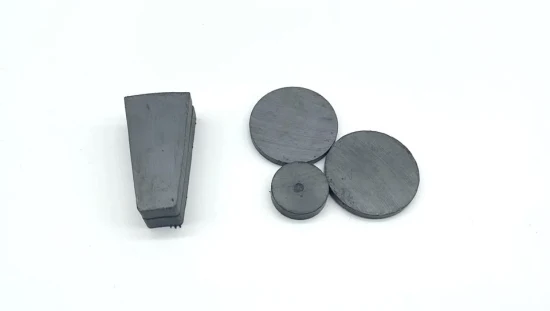 等方性異方性高品質強力なセラミックフェライト磁石ブロック販売のため C8 セラミックブロック長方形磁石格安価格